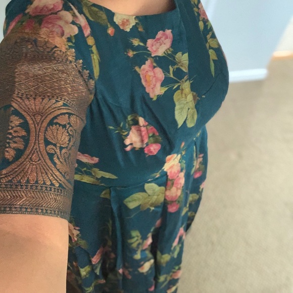 Long maxi dress . Pure Linen with cotton lining - Picture 3 of 6